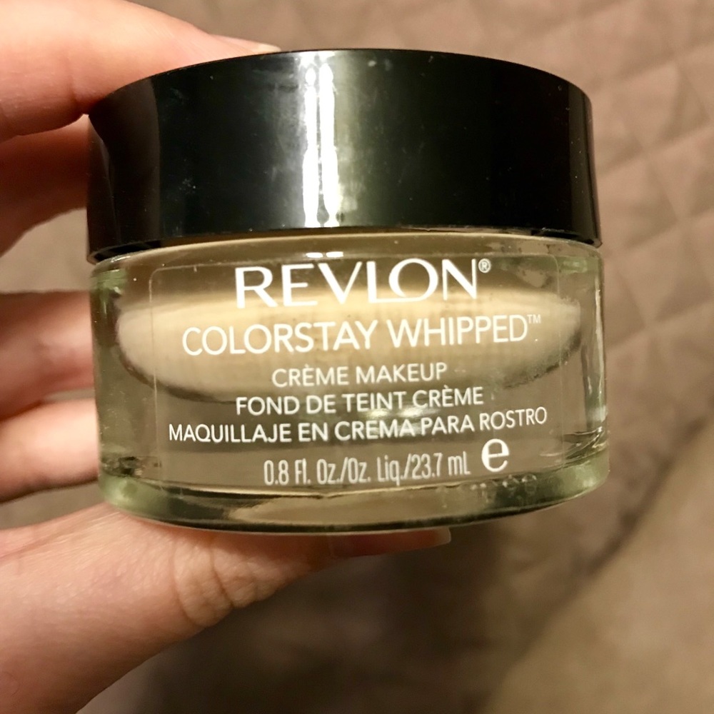 Revlon Colorstay Whipped Foundation